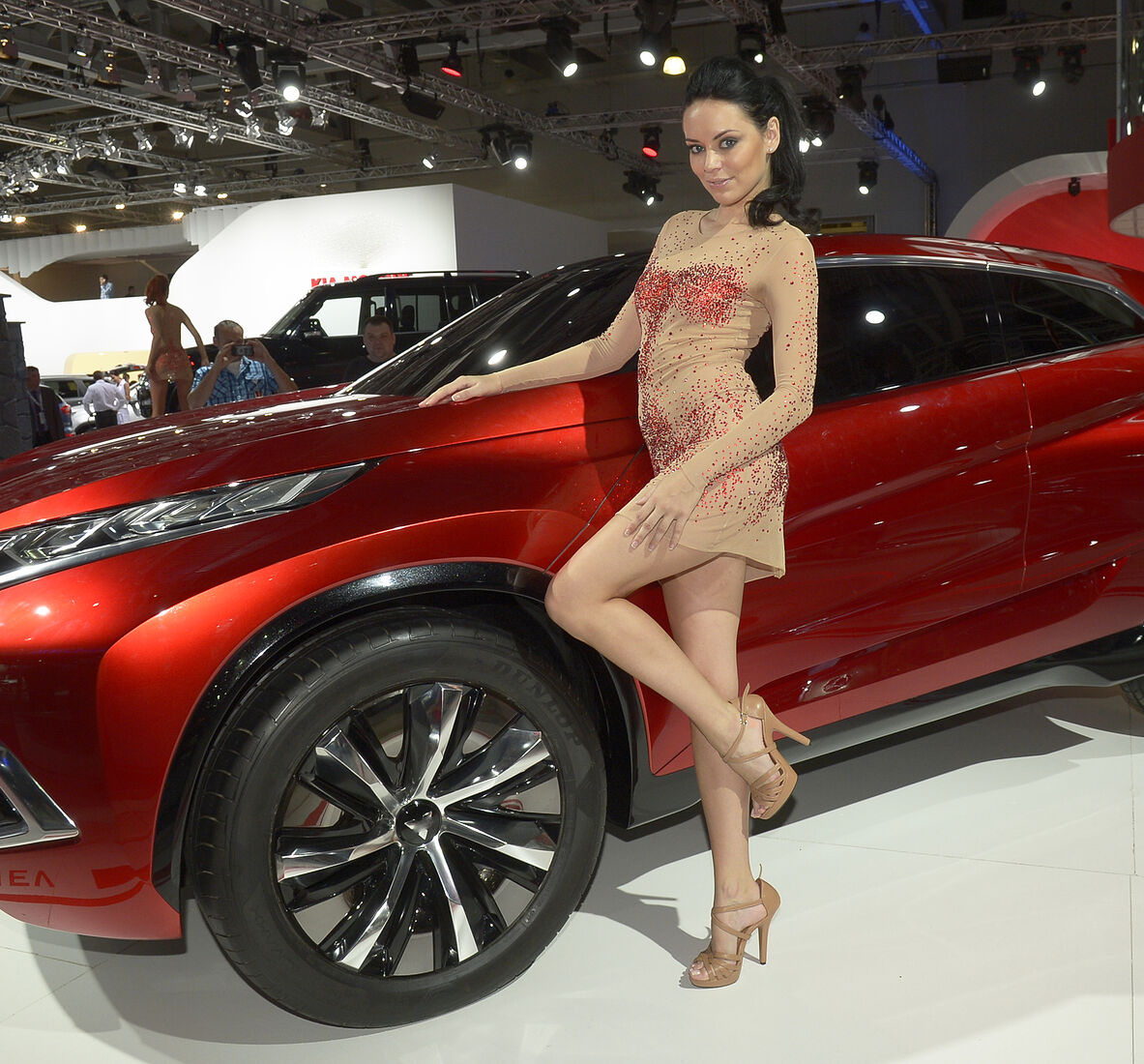 Автосалон в Москве